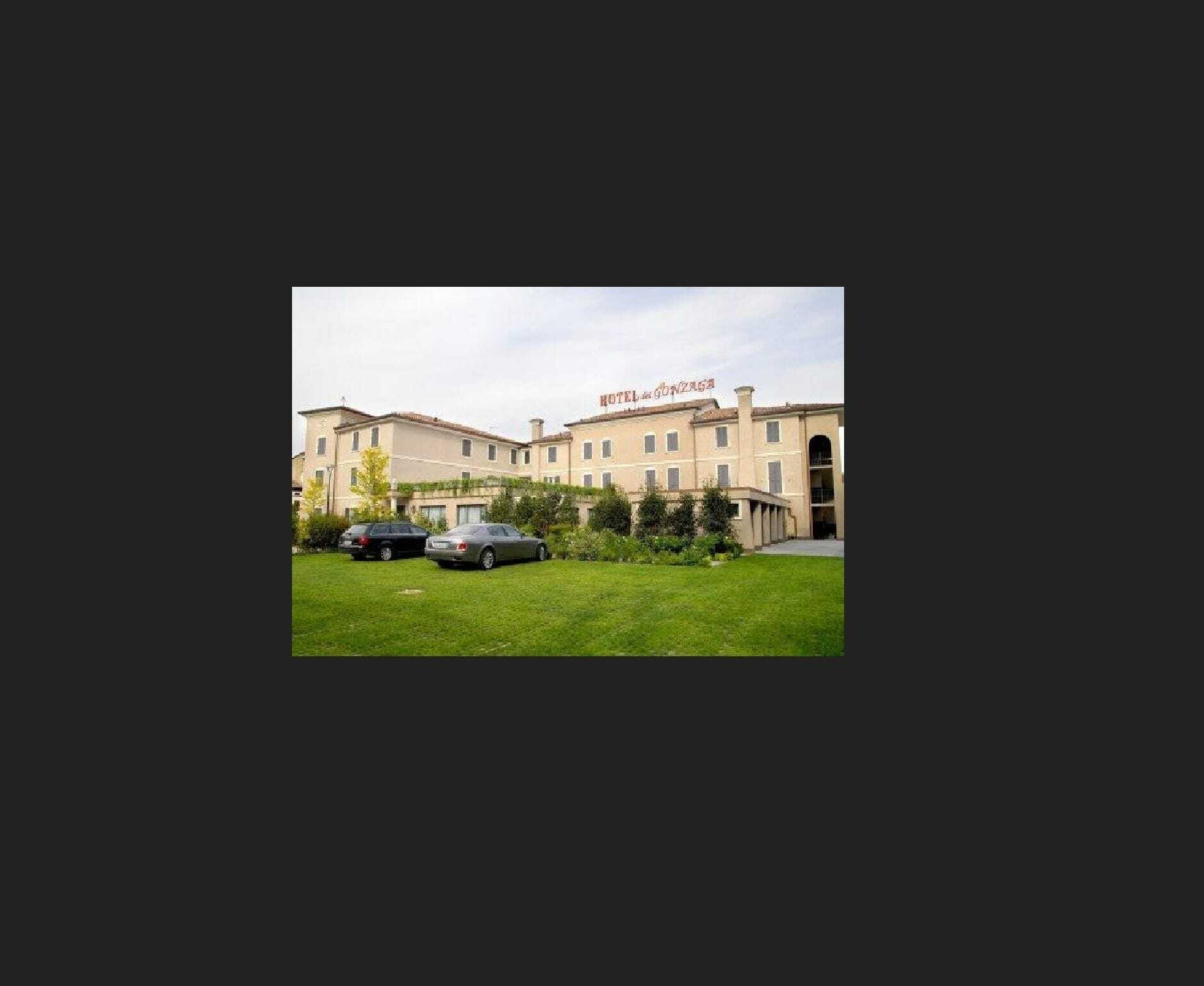 Dei Gonzaga 3* Reggiolo